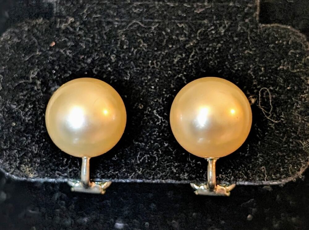 Vintage 'Original Patent HB' Pearl Silver Plated Clip On Earrings